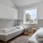 Pet Friendly In With Sauna 度假居